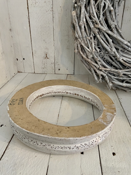 ALTE HUTFORM - MODISTENFORM - SHABBY